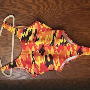 Kendall & Kylie Swimsuit Size M